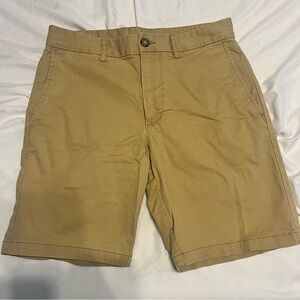 Old Navy Men's Khaki Flat Front Shorts